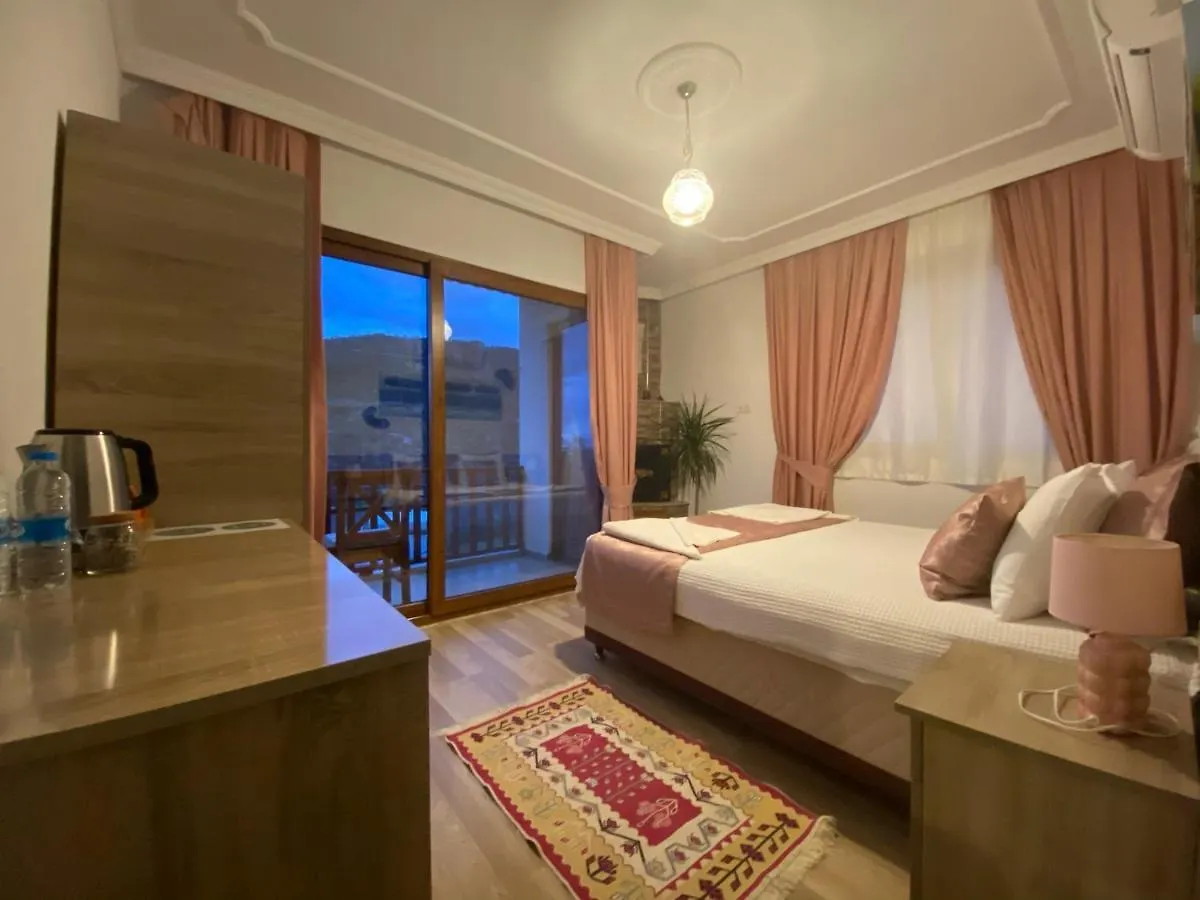 Homestay Faralya Misafir Evi Apartment